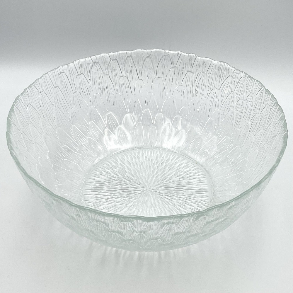 Vintage 1970s Arcoroc Marguerite Clear Glass Sunflower Salad Bowl 10.5" Serving
